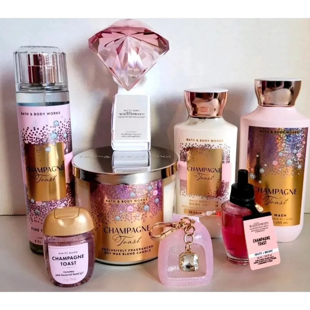 BATH  AND  BODY  WORKS  CHAMPAGNE TOAST TOTE BAG 9-PC GIFT BOX RARE NEW!